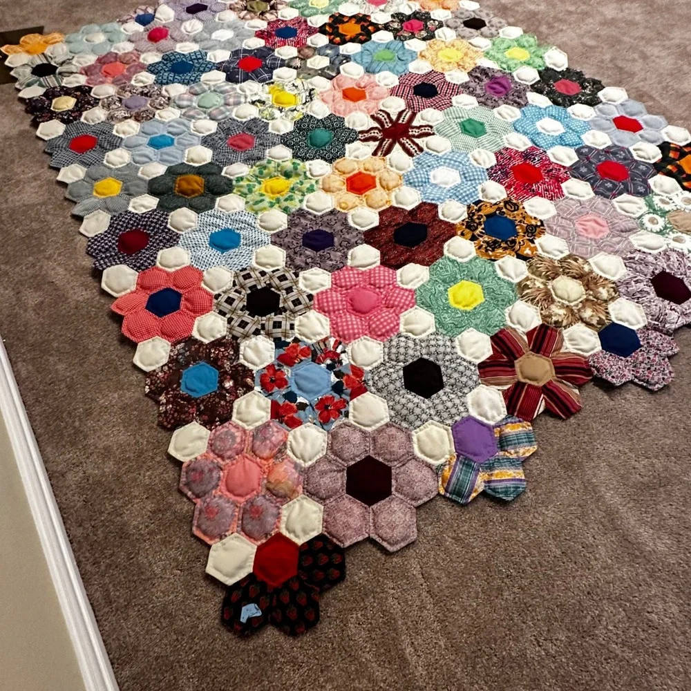 Vintage Handmade Grandmothers Flower Garden Hexagon Patchwork Quilt Multi 8x6